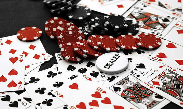 The Psychology of Gambling: Why We Take Risks and How to Control Our Bets